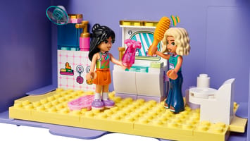 Набор LEGO Творческий кукольный домик в чемодане