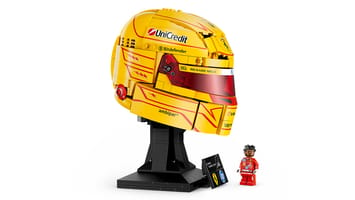 Набор LEGO Шлем Льюиса Хэмилтона Scuderia Ferrari HP
