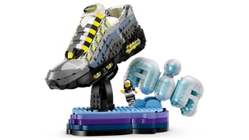 Набор LEGO 43025 Набор Nike Air Max 95 x LEGO®