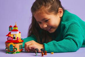Набор LEGO Encanto Mini House