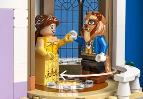 Набор LEGO Beauty and the Beast Castle