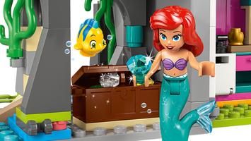 Набор LEGO Princess Castle & Royal Pets