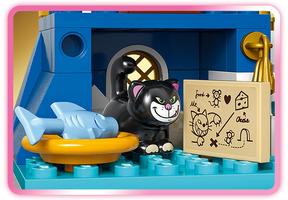 Набор LEGO Cinderella's Castle & horse Carriage