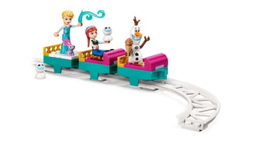 Набор LEGO Ледяной замок Эльзы и снежная горка