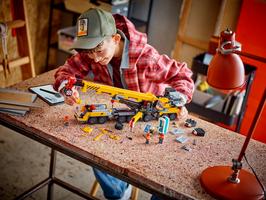 Набор LEGO Mobile Construction Crane