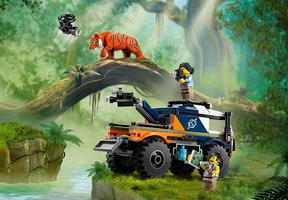 Набор LEGO Jungle Explorer Truck