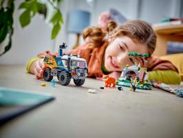 Набор LEGO Jungle Explorer Truck