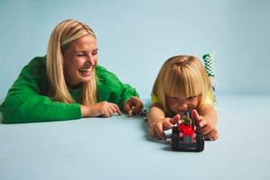 Набор LEGO Red Farm Tractor with Trailer & Sheep