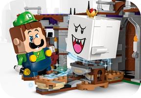 Набор LEGO King Boo's Haunted Mansion