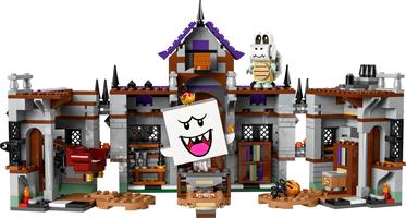 Набор LEGO King Boo's Haunted Mansion