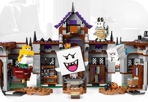Набор LEGO King Boo's Haunted Mansion