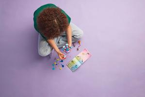 Набор LEGO Izzie and Bunchurro the Gaming Bunny