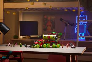 Набор LEGO Mateo's Spray Paint Truck