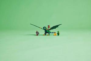 Набор LEGO Lloyd's Green Forest Dragon