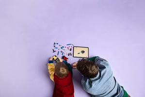 Набор LEGO Rogue vs. Drix Race Car Duel