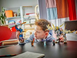 Набор LEGO Rogue's Mech Dragon Rider