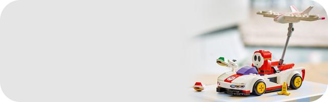 Набор LEGO Mario Kart – Shy Guy & P-Wing