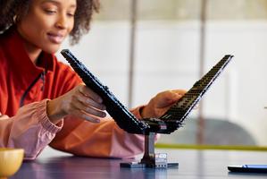 Набор LEGO Kylo Ren's Command Shuttle