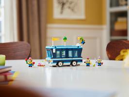 Набор LEGO Minions' Music Party Bus