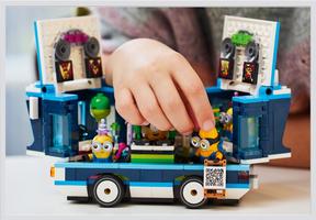 Набор LEGO Minions' Music Party Bus