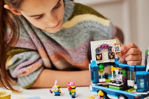 Набор LEGO Minions' Music Party Bus