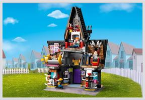 Набор LEGO Minions and Gru's Family Mansion