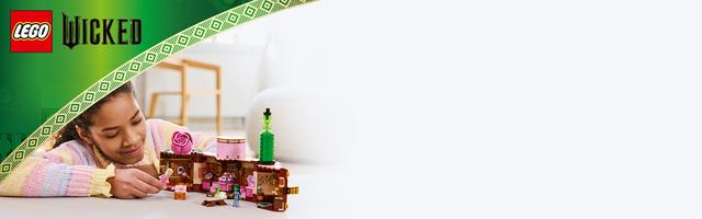 Набор LEGO Glinda & Elphaba's Dormitory