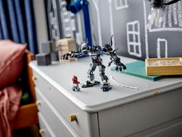 Набор LEGO Venom Mech Armour vs. Miles Morales