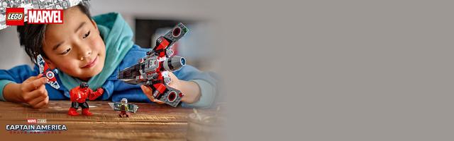 Набор LEGO Captain America vs. Red Hulk Battle