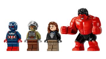 Набор LEGO Captain America vs. Red Hulk Battle