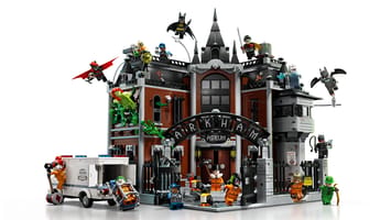 Набор LEGO 76300 Лечебница Аркхэм