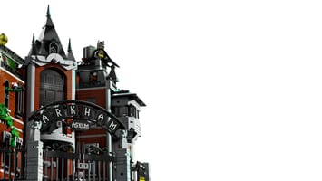 Набор LEGO Лечебница Аркхэм