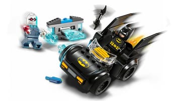 Набор LEGO 76301 Бэтмен и бэтмобиль против Мистера Фриза