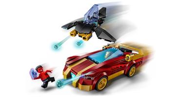 Набор LEGO Iron Man Car & Black Panther vs. Red Hulk