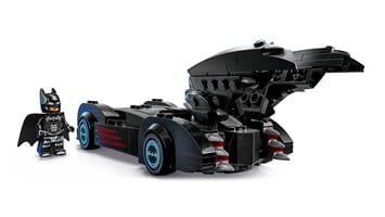 Набор LEGO Бэтмобиль из фильма «Бэтмен и Робин»