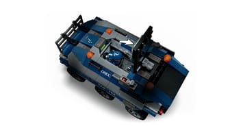 Набор LEGO Человек-паук: погоня за тюремной машиной