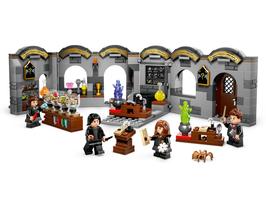 Набор LEGO Hogwarts Castle: Potions Class