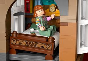 Набор LEGO The Burrow – Collectors' Edition