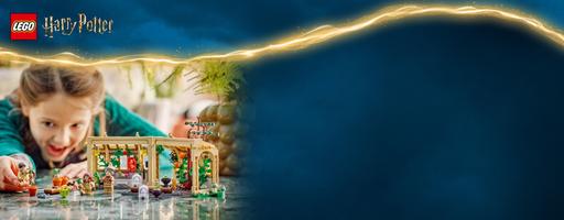 Набор LEGO Hogwarts Castle: Herbology Class