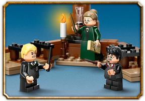 Набор LEGO Hogwarts Castle: Flying Lessons