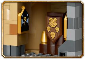 Набор LEGO Hogwarts Castle: Flying Lessons