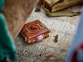 Набор LEGO Chomping Monster Book of Monsters