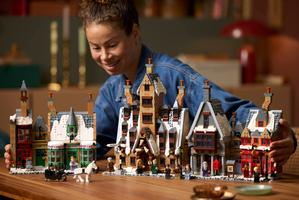 Набор LEGO Hogsmeade Village – Collectors' Edition
