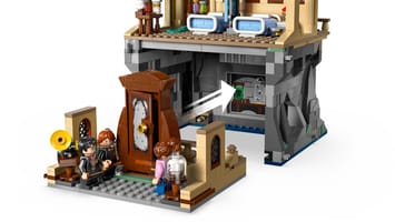 Набор LEGO Замок Хогвартс: больничное крыло