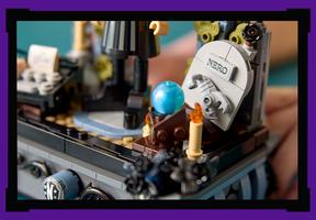 Набор LEGO Wednesday Addams Figure