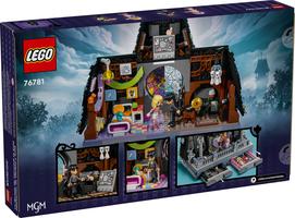 Набор LEGO Wednesday & Enid's Dorm Room