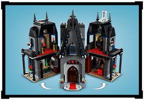 Набор LEGO Morticia's Cottage