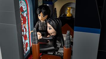 Набор LEGO Morticia's Cottage