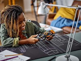 Набор LEGO 2023 McLaren Formula 1 Car