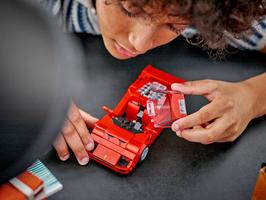 Набор LEGO Ferrari F40 Supercar